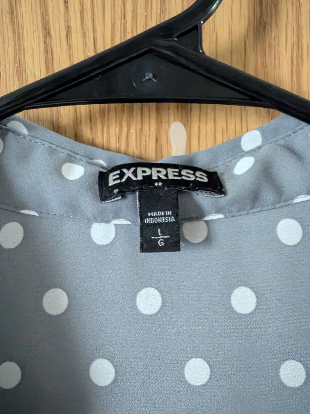 Express Sleeveless Polka Dot Button-Front Blouse - Gray/White - Picture 3 of 3